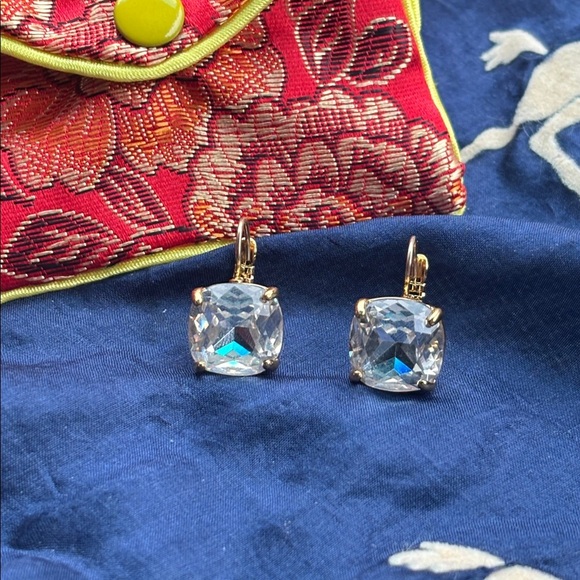 Kate Spade Gold Tone Square Cushion-Cut Crystal Drop Earrings Lever-back Closure - Picture 12 of 16